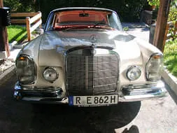 Mercedes 250 SE/C Bild 13