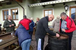 Bratl essn geh Bild 27